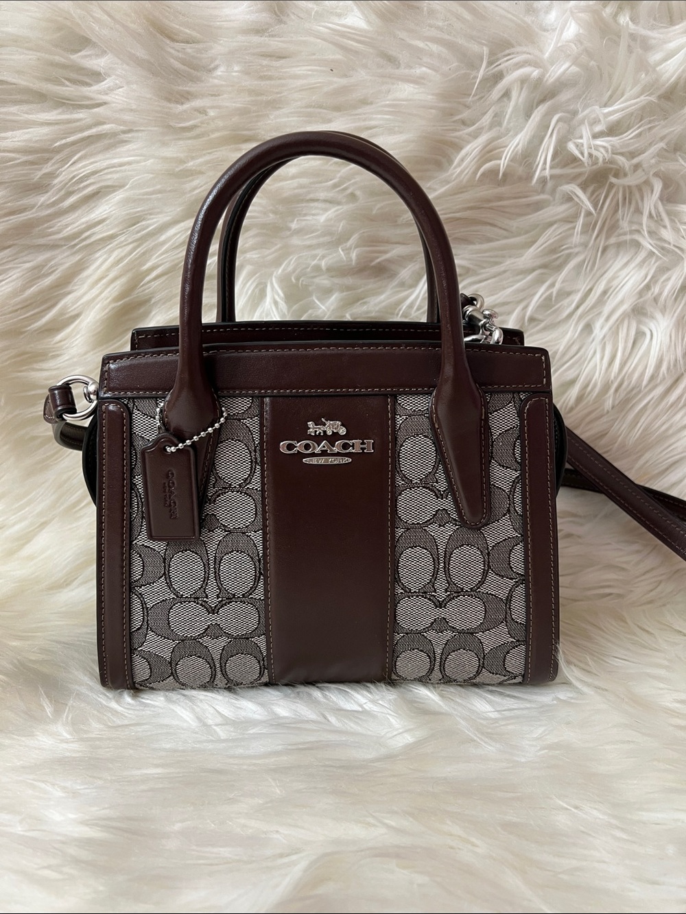 Coach Maple Signature Jacquard Andrea Carry All